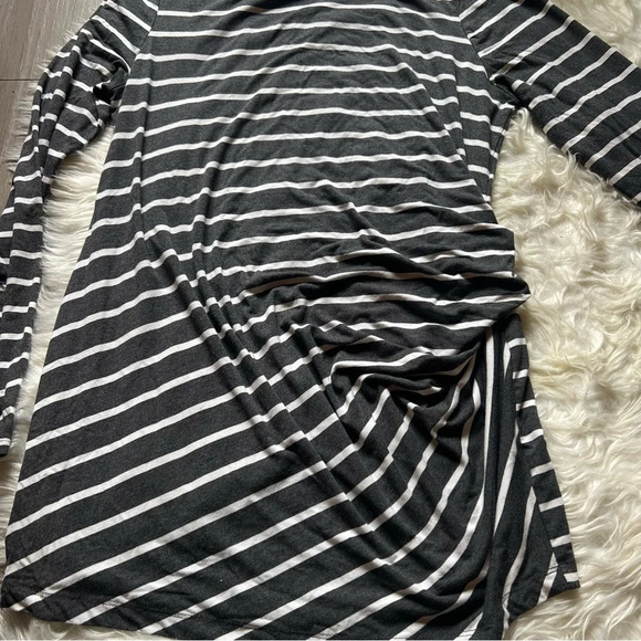 A Pea In The Pod Striped Maternity Tops size small and medium striped tops - Picture 3 of 14